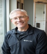 Headshot of author Jeff McKinney